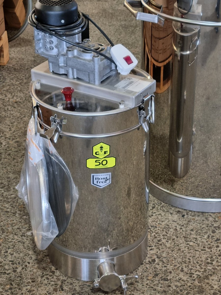 l_rucher's tweet image. A #SimApi , de belles rencontres dans les allées et sur les stands.
Bravo aux organisateurs !