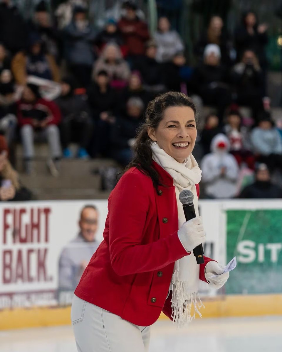 THRILLED to talk to #NancyKerrigan on her first #kidsbook. “It’s all about...those lessons I learned — working hard, getting up over and over, learning I’m stronger than I think,' she told me. For @BostonGlobe bostonglobe.com/2023/11/16/art…