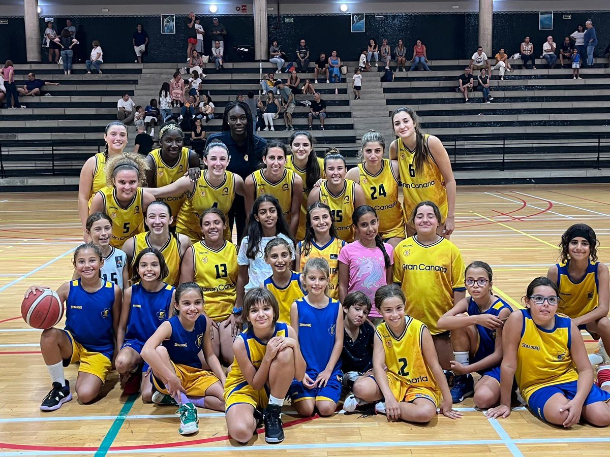 Monica (@monica31219429) on Twitter photo 