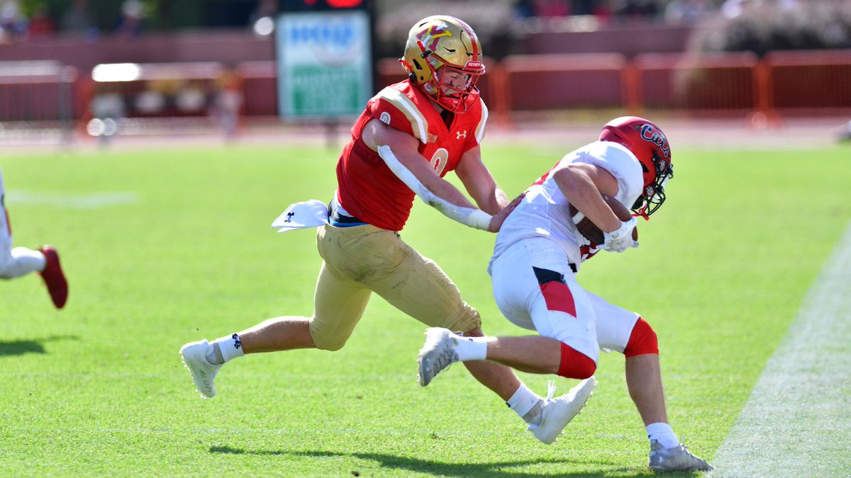 Week 12 Performance

LB Evan Eller - VMI

• 16 Tackles 
• 1 PBU
• 1 INT
• 1 Forced Fumble
