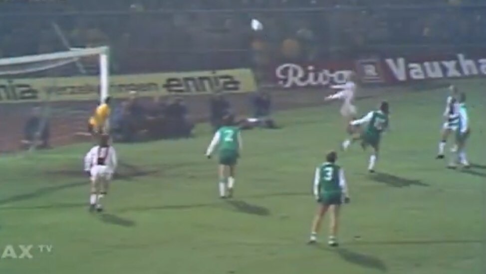 deptofdev's tweet photo. Been such a joy and inspiring to see him play even week. King of the header, rest in peace Ruud Geels. #ruudgeels https://t.co/ScR13YTI9A