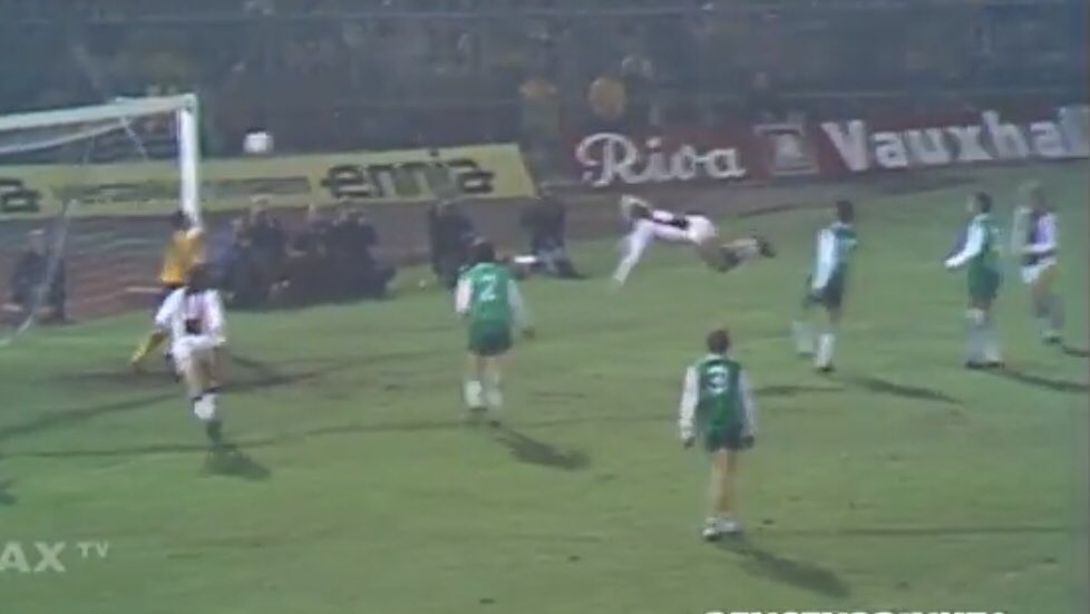 deptofdev's tweet photo. Been such a joy and inspiring to see him play even week. King of the header, rest in peace Ruud Geels. #ruudgeels https://t.co/ScR13YTI9A