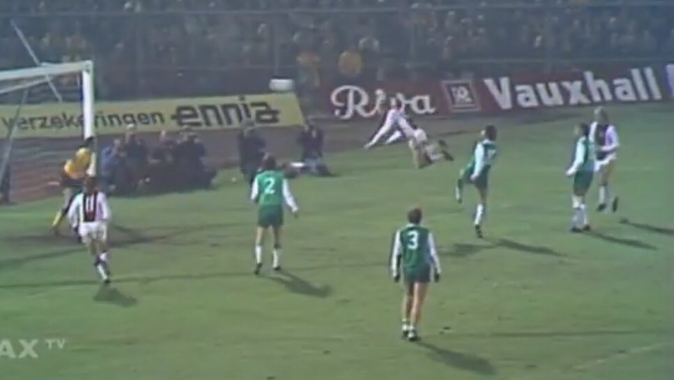 deptofdev's tweet photo. Been such a joy and inspiring to see him play even week. King of the header, rest in peace Ruud Geels. #ruudgeels https://t.co/ScR13YTI9A