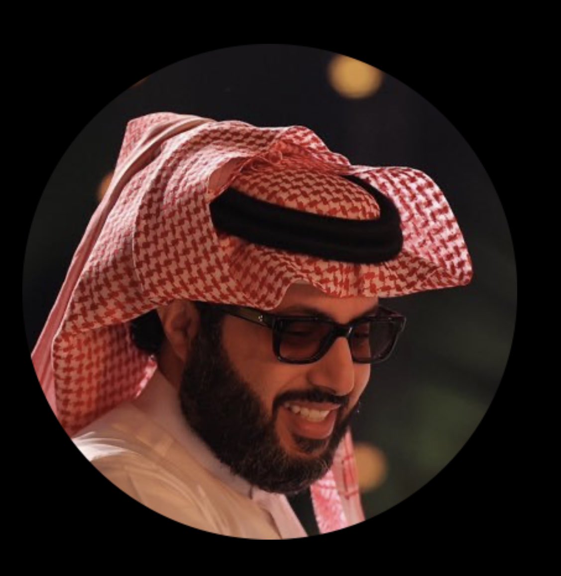 Khabr_news1's tweet photo. ليس كل من لبس الشماغ رجل .. https://t.co/5RU1B98H66