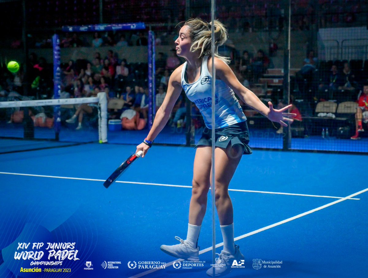 PadelJunior2023's tweet photo. Compartimos postales de los encuentros por la Final Mundial Femenina entre @padelfederacion de #España🇪🇸 y @Padel_APA de #Argentina🇦🇷

La sede de la @sndpy es testigo de una verdadera exhibición de alto nivel deportivo💪🎉

#JWPCAsu2023 #PadelFIP #Pádel https://t.co/iVJ8l9VUHN