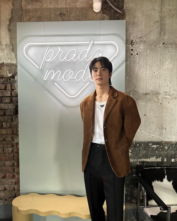 4bsencce's tweet image. 𝓎῾

Prada week. 🍵 #our_rêves #pradamode