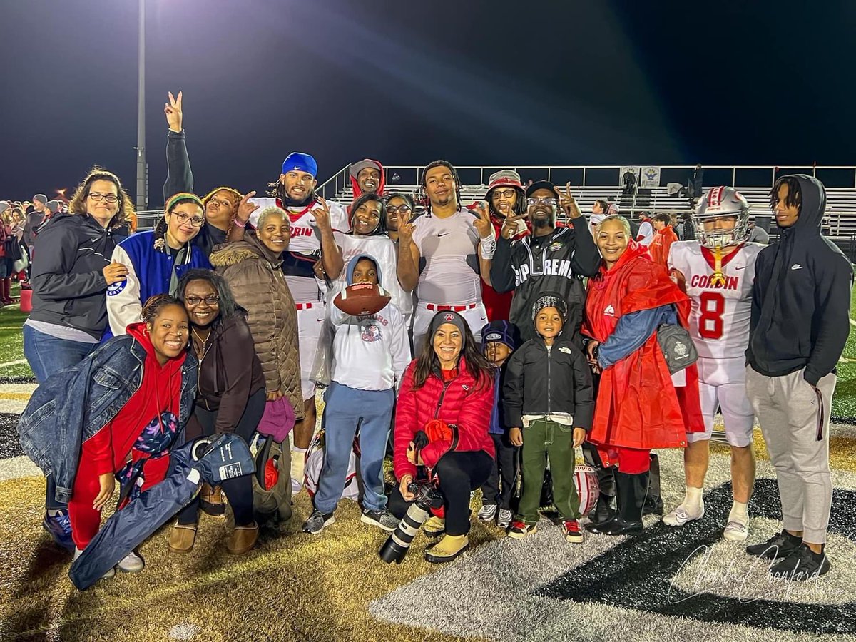 Jerodsmith44's tweet photo. Blessed to have such an amazing family❤️ https://t.co/PTmuoG6s3x