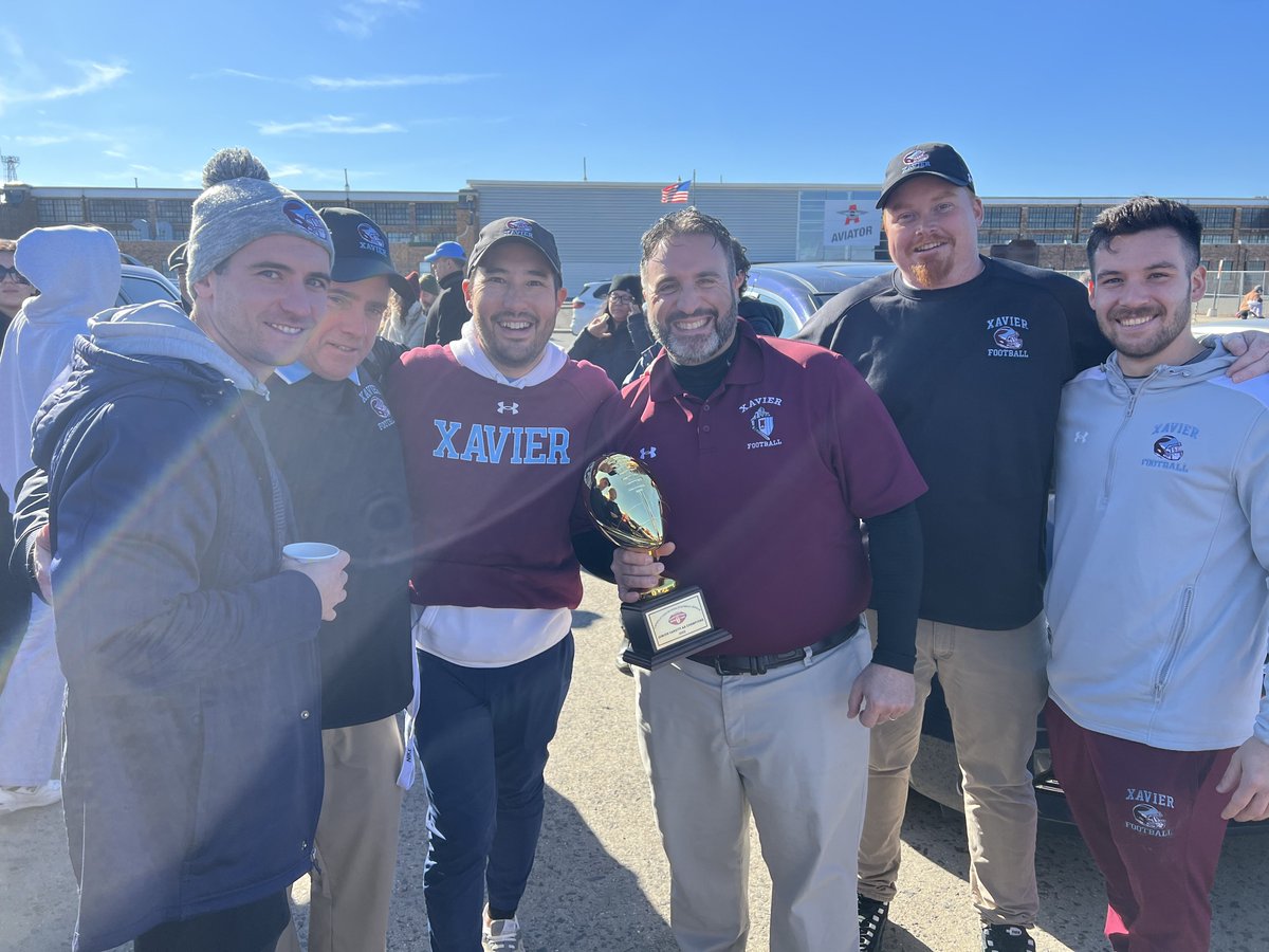 xavierhs's tweet photo. Earlier today, the JV football team defeated St. Francis Preparatory School 30-16 in the @CHSAA_NYC AA Championship.

Congratulations to Coach Lozito, his staff, and his players on a tremendous year!

#SonsofXavier #JesuitSchools

@jesuitschools, @JesuitsEast, @ArchNY_Schools, @NAISnetwork, @ParentsLeague, @XavierKnights
