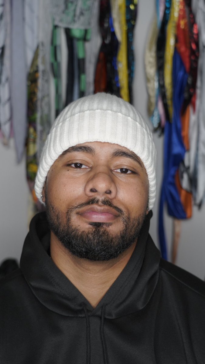 Mnjsales's tweet photo. Made some satin lined beanies for the cold weather a simple share can win you a free pair 🪡🧶🍁 https://t.co/uMk2ufI8iR