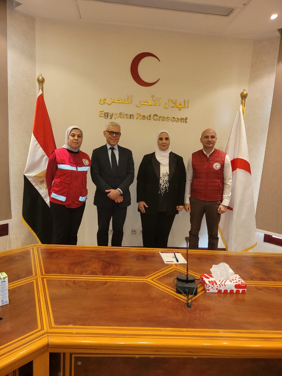 A delegation from the E U, visited the @EG_Red_Crescent in Cairo and Arish, represented by the President of the European Commission, Ursula von der Leyen, and the Director-G , Maciej Popowski, to discuss mechanisms for providing humanitarian aid through the Egyptian Red Crescent