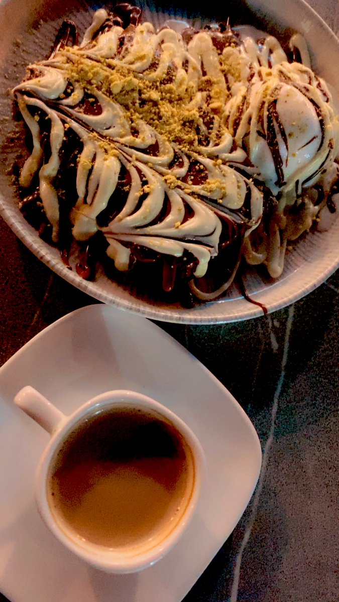 ع سيرت القهوه بس هيه تعدل مزاجي ترا