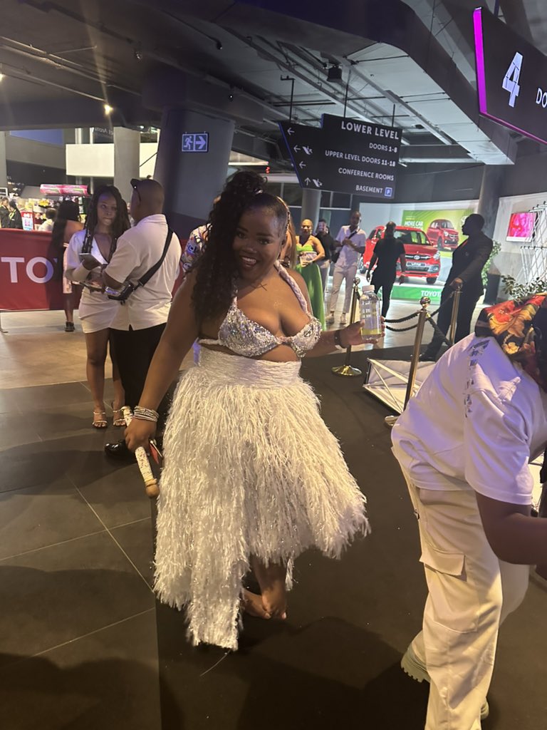 KayaNews's tweet image. The theme is #SummerFresh for the #SouthAfricanMusicAwards2023 JJ