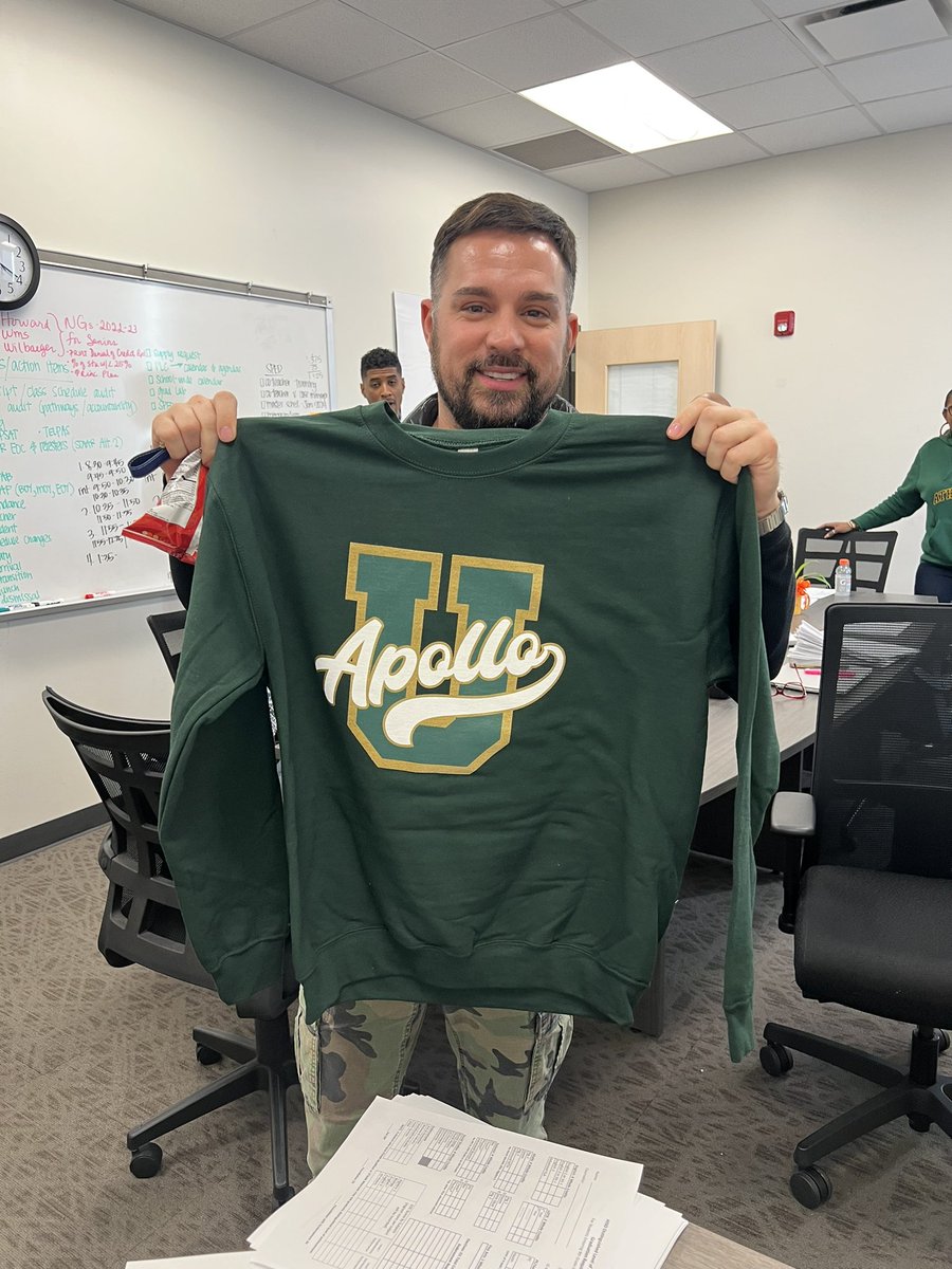 TJCotter's tweet photo. @Sharpstown_HS will host our very first Thanksgiving Academic Boot Camp to prepare our students for the upcoming December EOCs and AP testing. Join us Monday through Wednesday for fun, food, and a free sweatshirt! #GoingforGold #SharpstownStrong https://t.co/DzjpShMwhs
