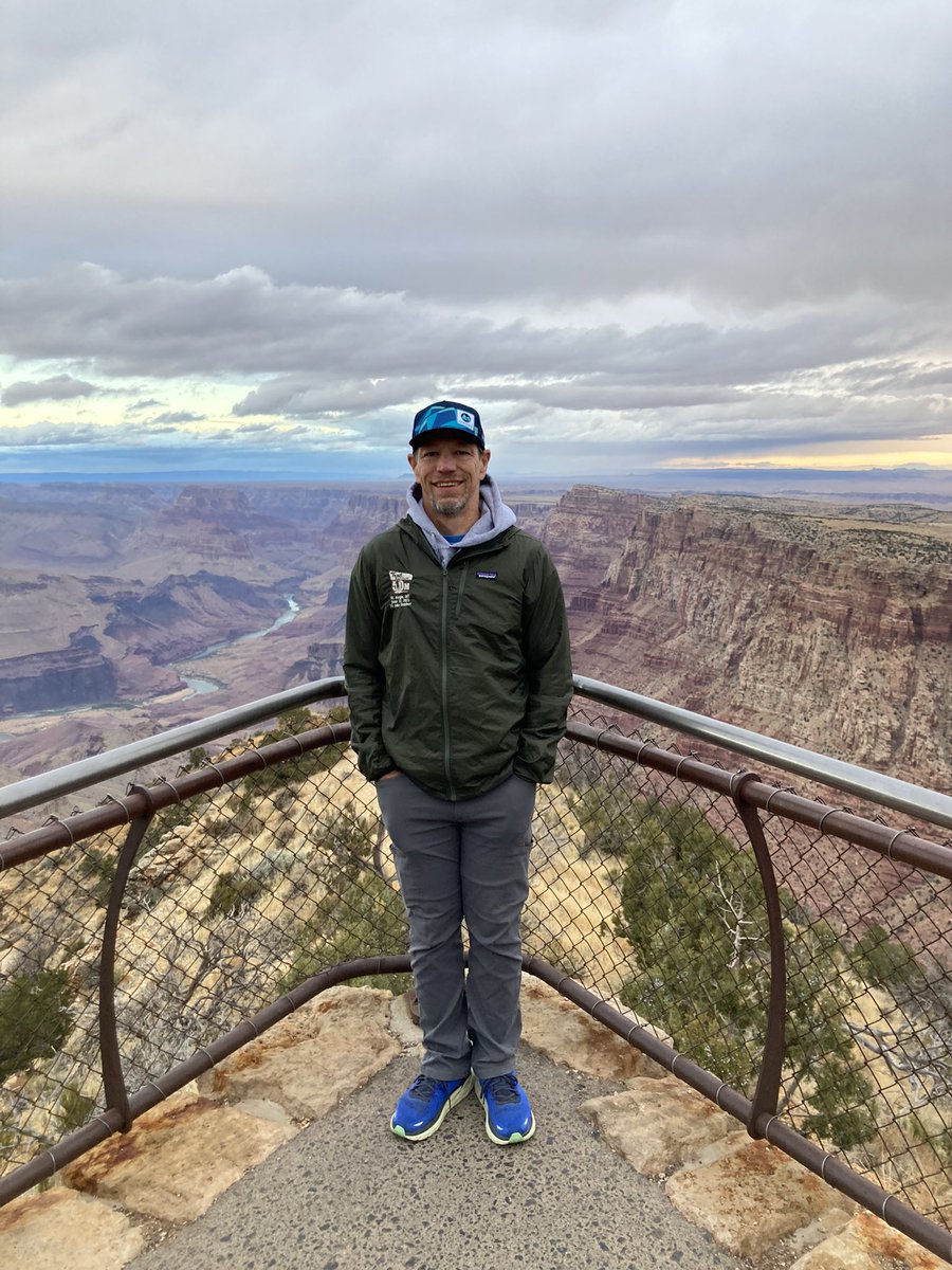 kulwap's tweet photo. Sunrise from the Desert View Watchtower. #grandcanyon #arizona #desertview https://t.co/OFNwvzYmxr