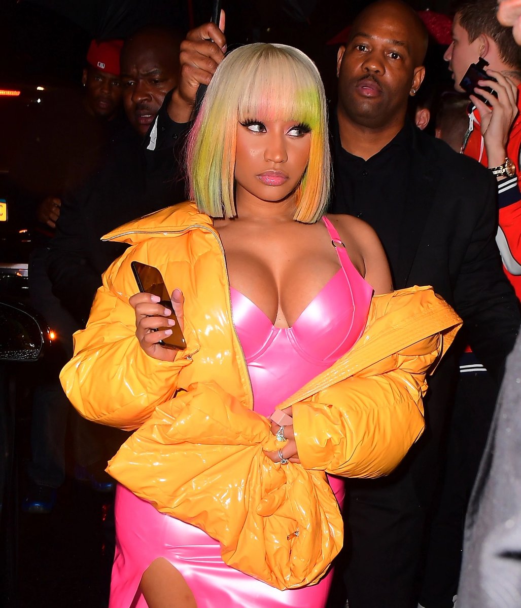 MINAJMEETDAWOO's tweet image. nicki minaj (2018).