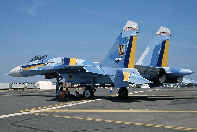 colonelhomsi's tweet photo. A Ukrainian pilot flew (crossed) to the Russian side. He took a Su-27 attack aircraft. Moreover, this is not an ordinary pilot, but a flight commander! https://t.co/02pZvKDg6I
