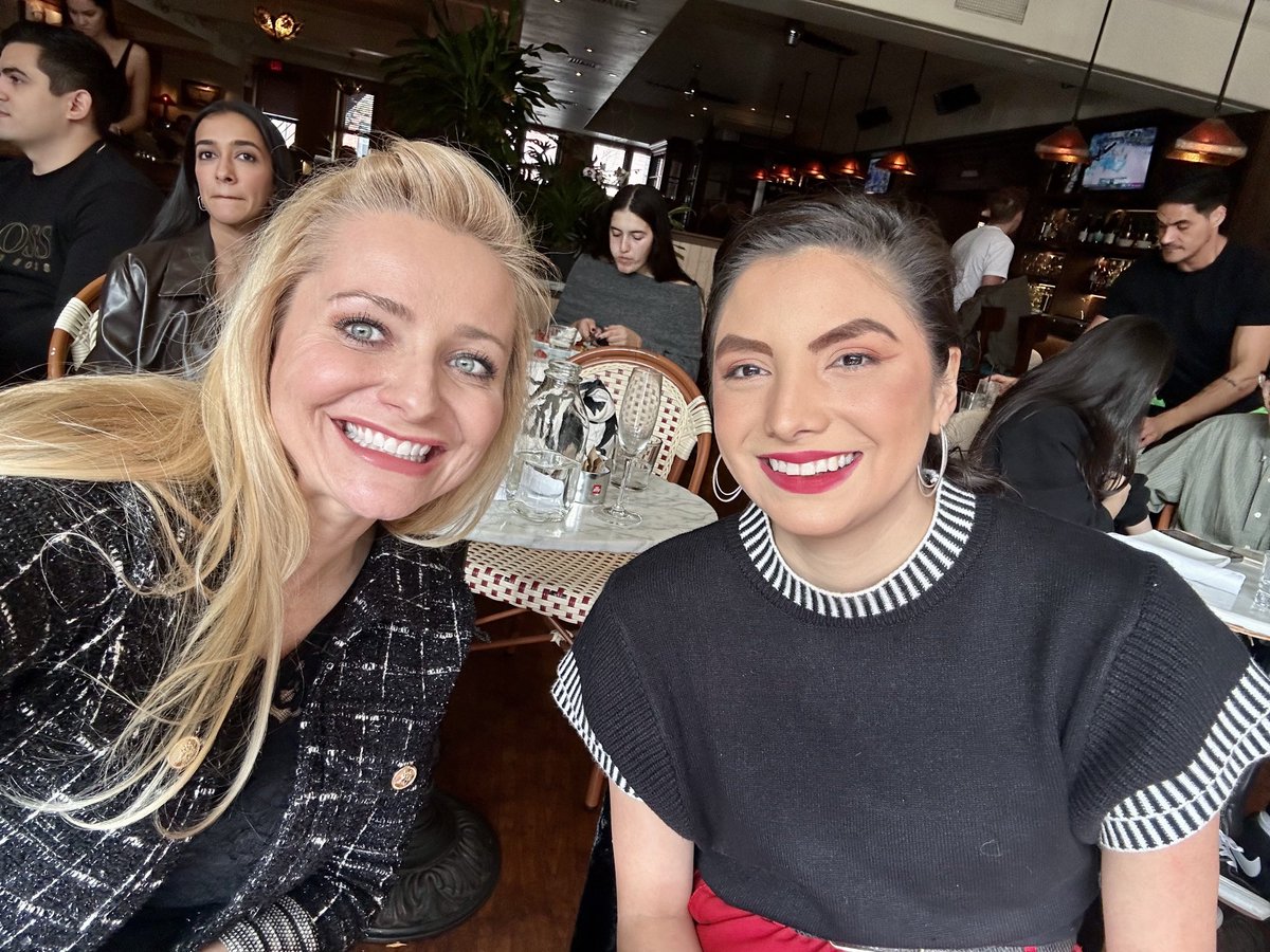 HerbstKralovetz's tweet photo. 💡 Learned so much more about #endometrialcancer over the past few days @AACR #AACRec23! Great to share it with @ScientistNicole
💡Gaps and opportunities for #impact! Looking forward to connecting further with all the new amazing people we met! #WomensHealth https://t.co/0zFjQJ5uZ7