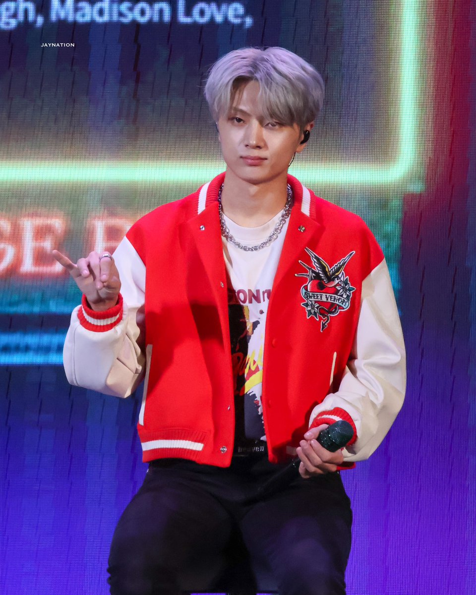 jaynation ♡ tweet media