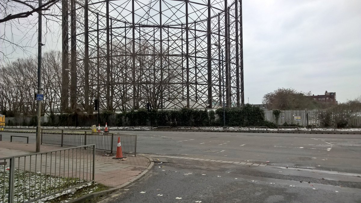 D&M filming locations fan tweet media