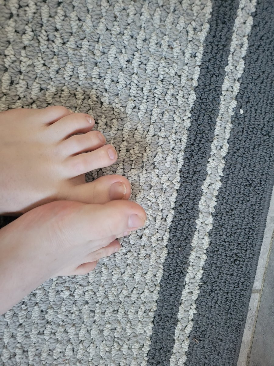 SoleToeSmith's tweet photo. #FootLove #footfetish #feet #footfetishnation #toes  #foot  #feetporn #feetlovers #feetworship #feetpics  #barefeet  #barefoot #soles
#feetcontent #FeetFetishCommunity #feetfinder
#feet_lover
#feet_pic #feet_lover https://t.co/kiFrXCohiE