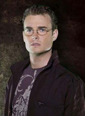 merlinpapin3's tweet photo. .@FredOL69007 On souhaite un Bon Anniversaire à #RobinDunne qui a 47 ans on peut le voir dans
Sanctuary
Private Eyes https://t.co/ga5yKa5uOJ