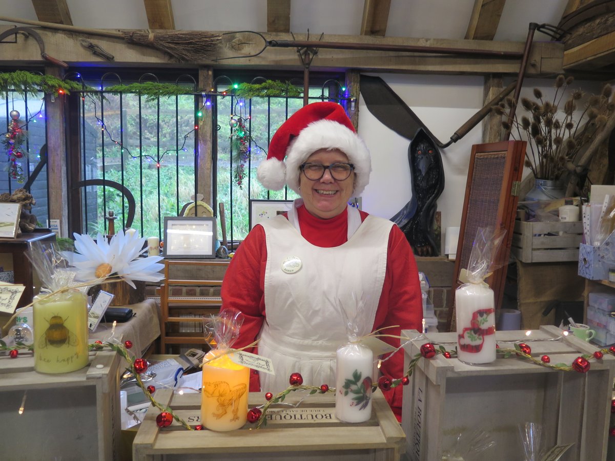 susanjcarey's tweet photo. The Elham Valley Line Trust is well worth a visit especially now with the Craft Fayre this weekend & next. Sellers include people from #Sellindge #Newington #MonksHorton & #Lyminge - all in the Eham Valley division I represent at Kent County Council. Good to see so many friends. https://t.co/iQy3ghoWBl