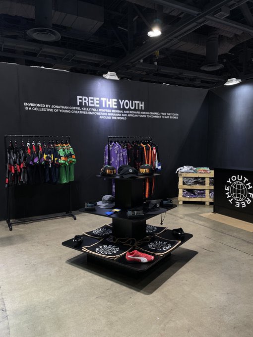 DripsNstyles's tweet image. Ghanaian streetwear brand, @freetheyouth_gh, makes history as they become one of the first African streetwear brands to exhibit at this year’s @ComplexCon in Los Angeles, USA.