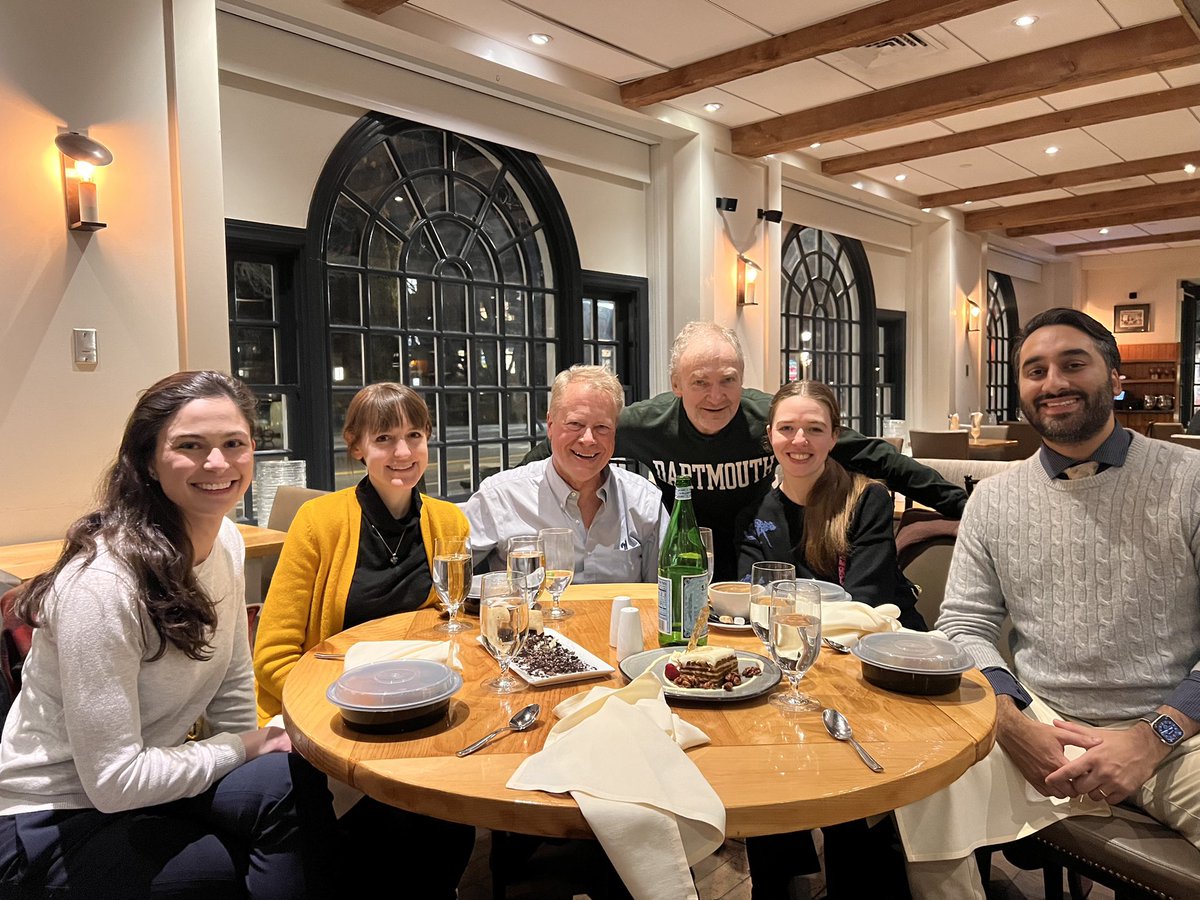 DartmouthRadOnc's tweet image. 🎓 Honored to host Dr. Wally Curran for our distinguished lecture series. He is a true luminary in our field! Grateful for the time he spent engaging with residents and faculty. His wealth of knowledge and experience are truly invaluable. #dartmouthradonc #radonc #nrgoncology