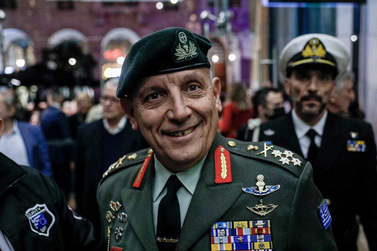 Βαγγέλης Κ. 👀; tweet media