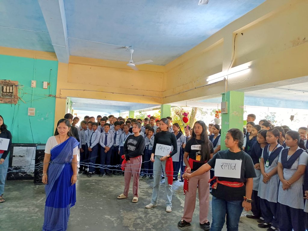 TrishaBorah3's tweet photo. Legal Awareness Program, empowering students with knowledge of their rights and responsibilities special focusing on women empowerment through a playful act at Dibrugarh University Model School today. @DibruUniv @nss_dupg_unit @NSSCellDU @YASMinistry #educationforempowerment https://t.co/MXg05biZtW
