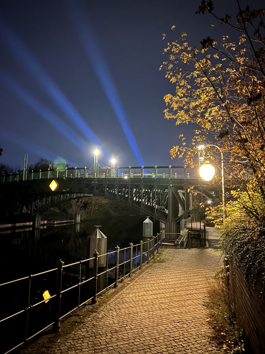 dnientiedt's tweet photo. #runningBerlin https://t.co/GWX8QPvwLt
