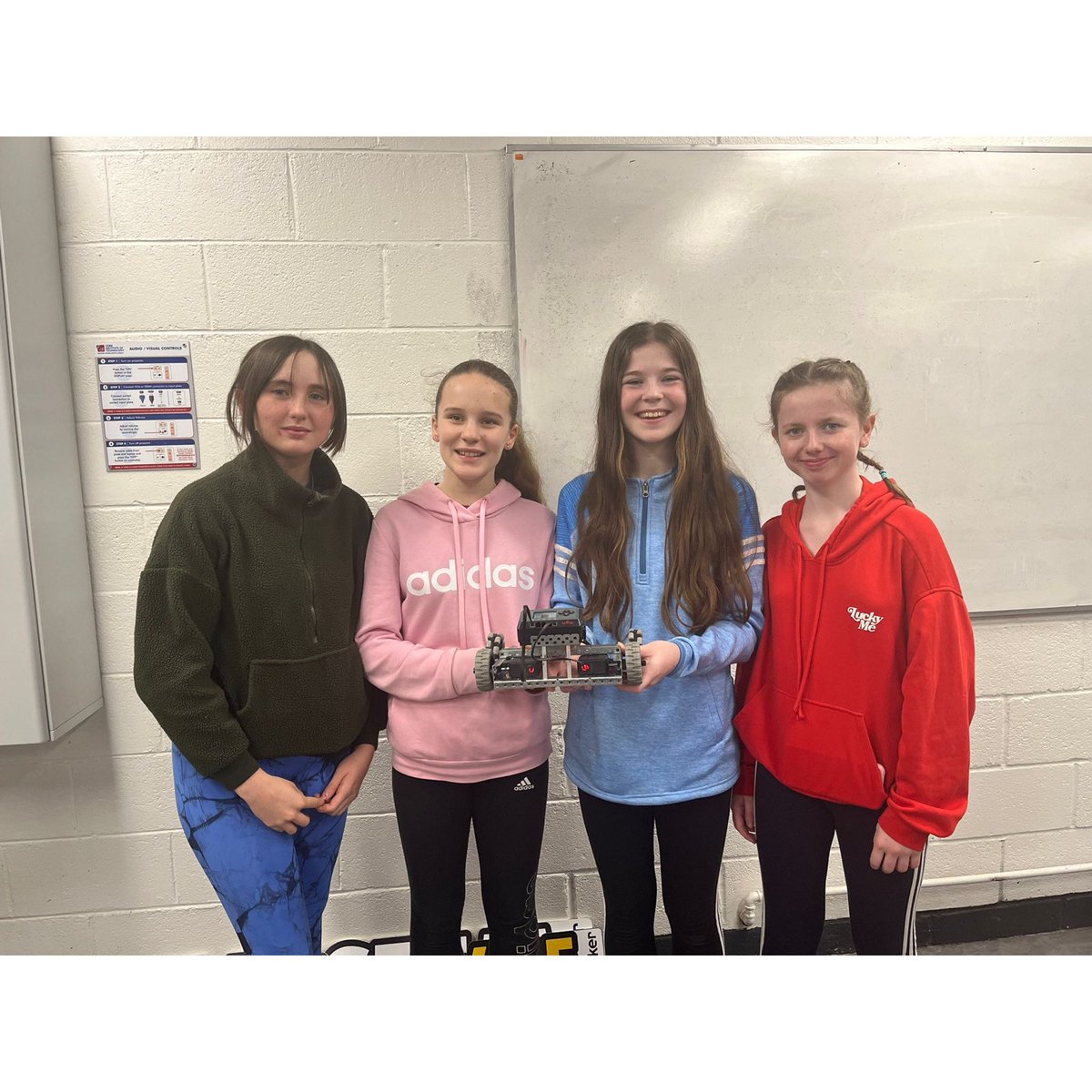 ScoilPolScience tweet media