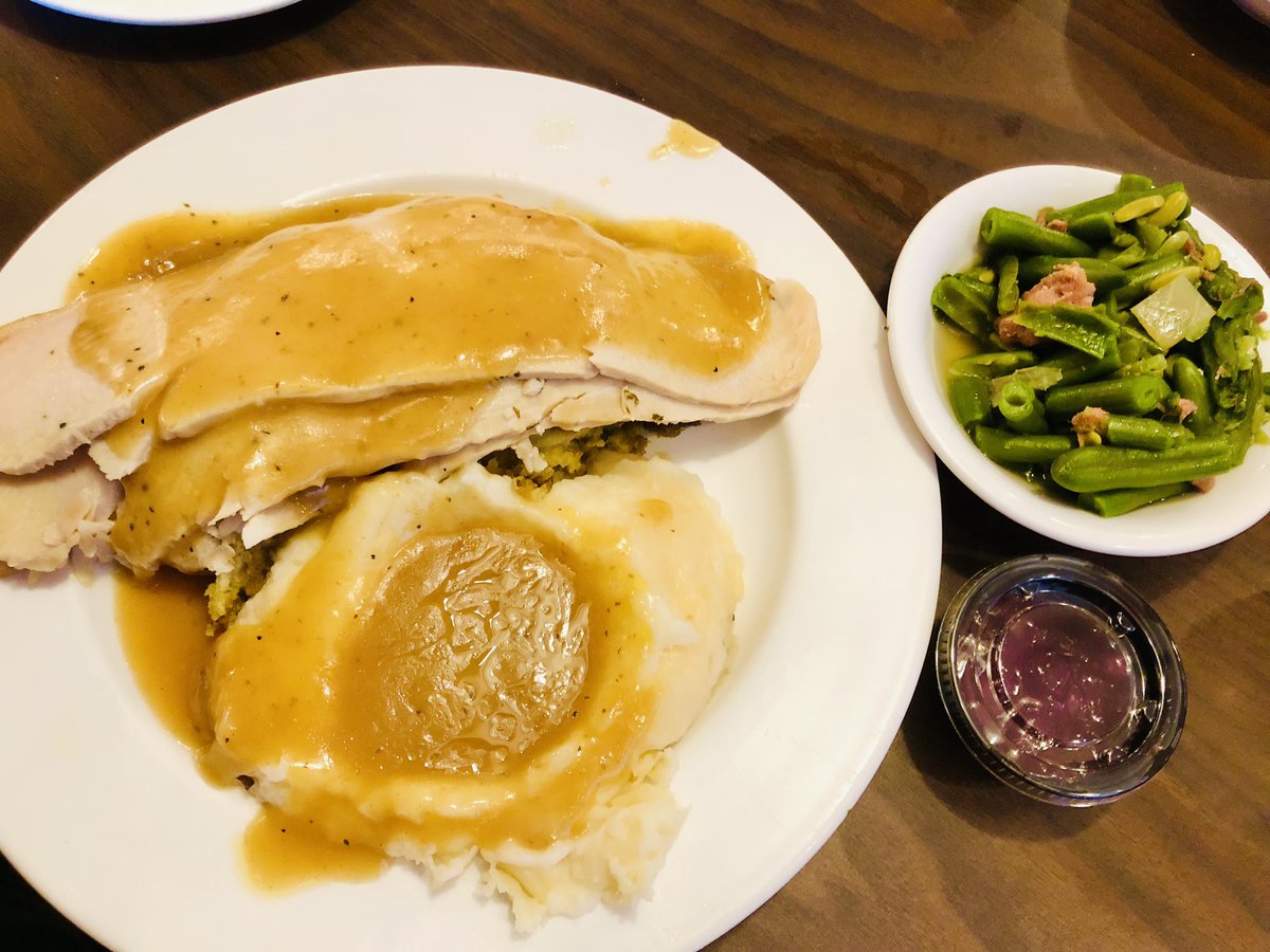 ChrisRCason's tweet photo. Starting Thanksgiving Early! Yummy! @BobEvansFarms #BobEvans #FrederickMD #DMV https://t.co/BB5ICeH4EA