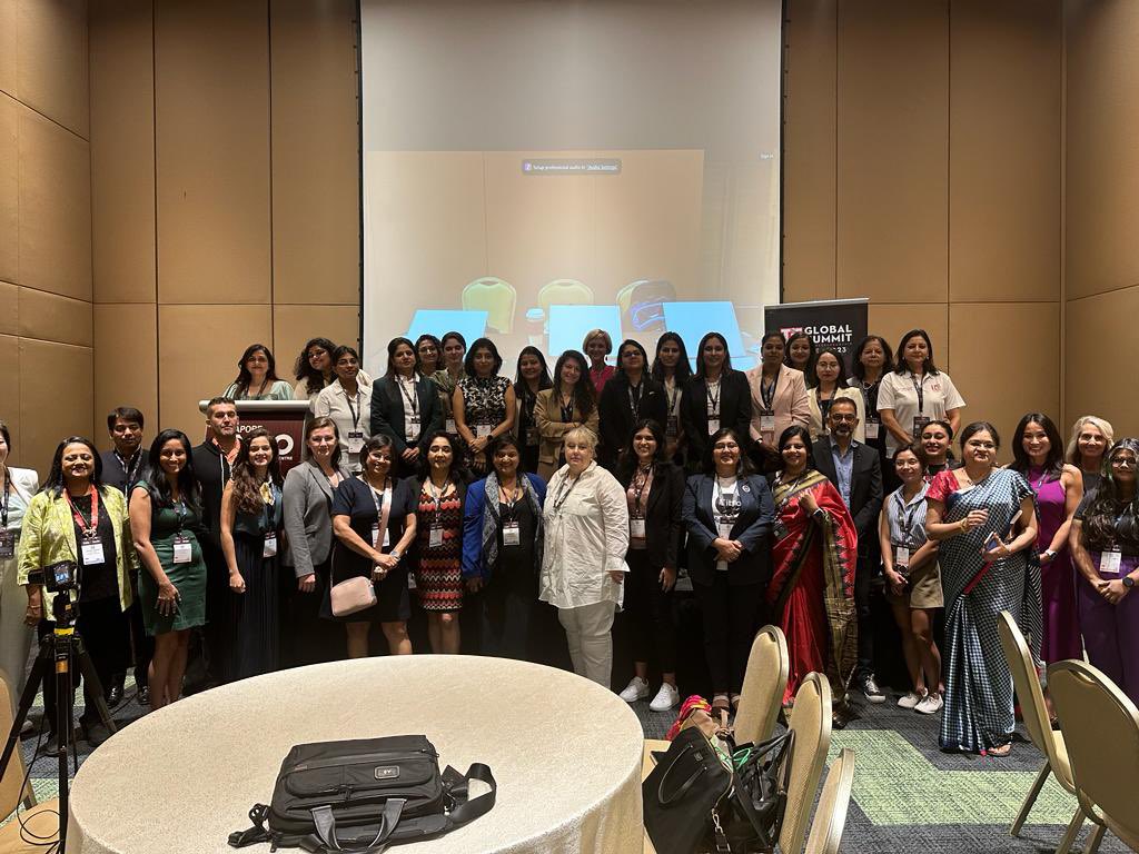 Honored to share the stage with women founders from around the world! What a badass group 💪🏽🚀 #startups #ceo 

<a href="/TiEGlobal/">TiE Global</a> <a href="/TwitterSG/">Twitter Singapore</a> <a href="/LastGameboard/">Last Gameboard</a>