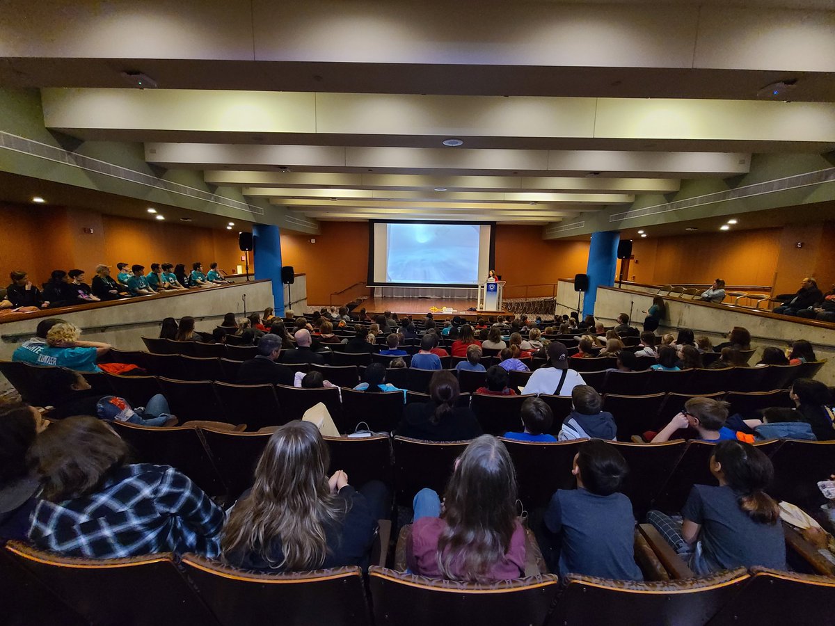 YoungAstroDay's tweet photo. Fantastic keynote on @NASA Artemis missions by @katiejo_run at the 2023 Young Astronaut Day! #YoungAstroDay @YoungAstroDay @AIAANorthernOH @AIAA https://t.co/h7BWyLbA76