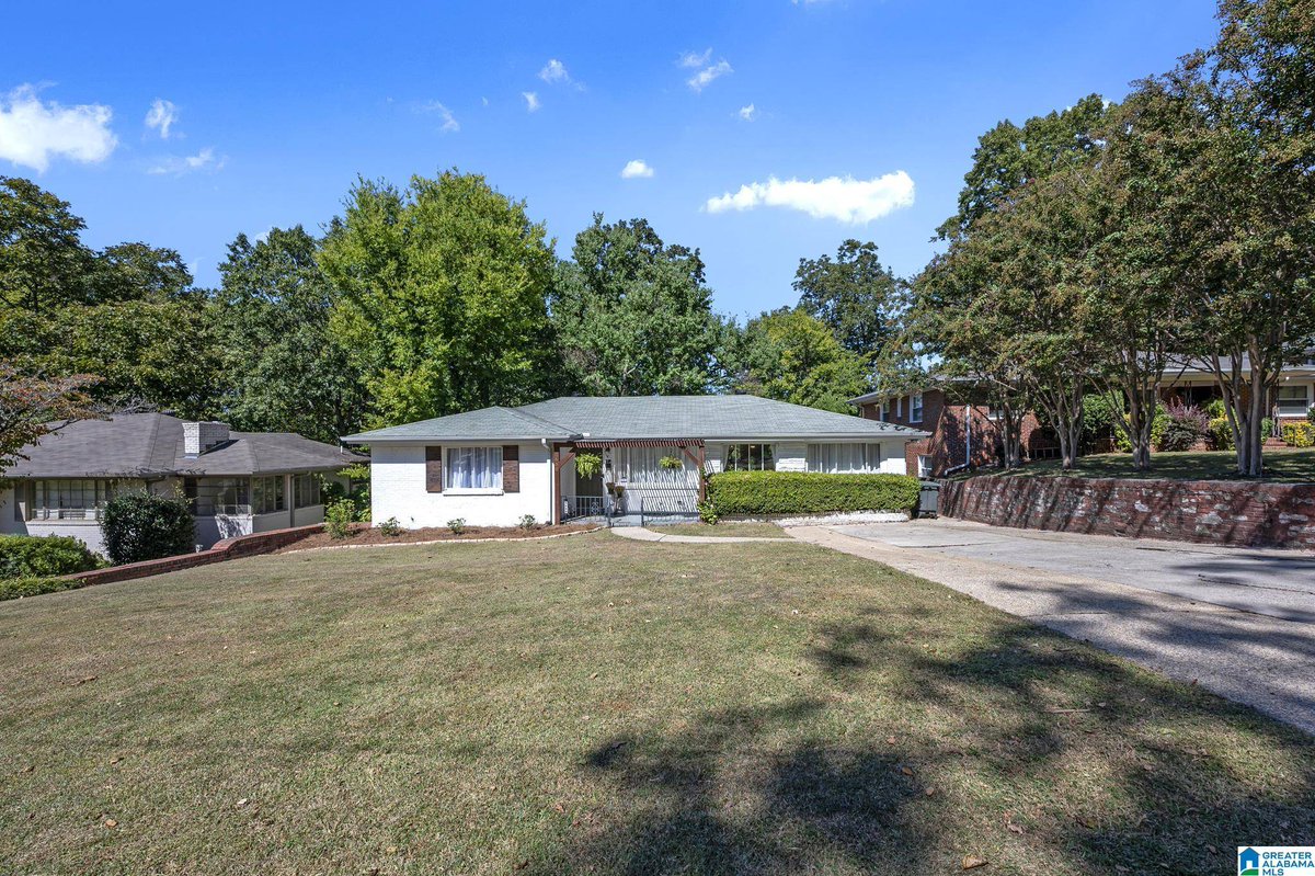 BrandonBridgmon's tweet photo. 5660 10TH AVENUE S, Birmingham, AL 35222 is now under contract.
See this listing and more on my website: https://t.co/bopSWIytFr https://t.co/ExmJWwhvKR
