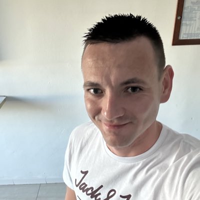 atsmillie's tweet photo. #NewProfilePic https://t.co/TT2ClUi08e