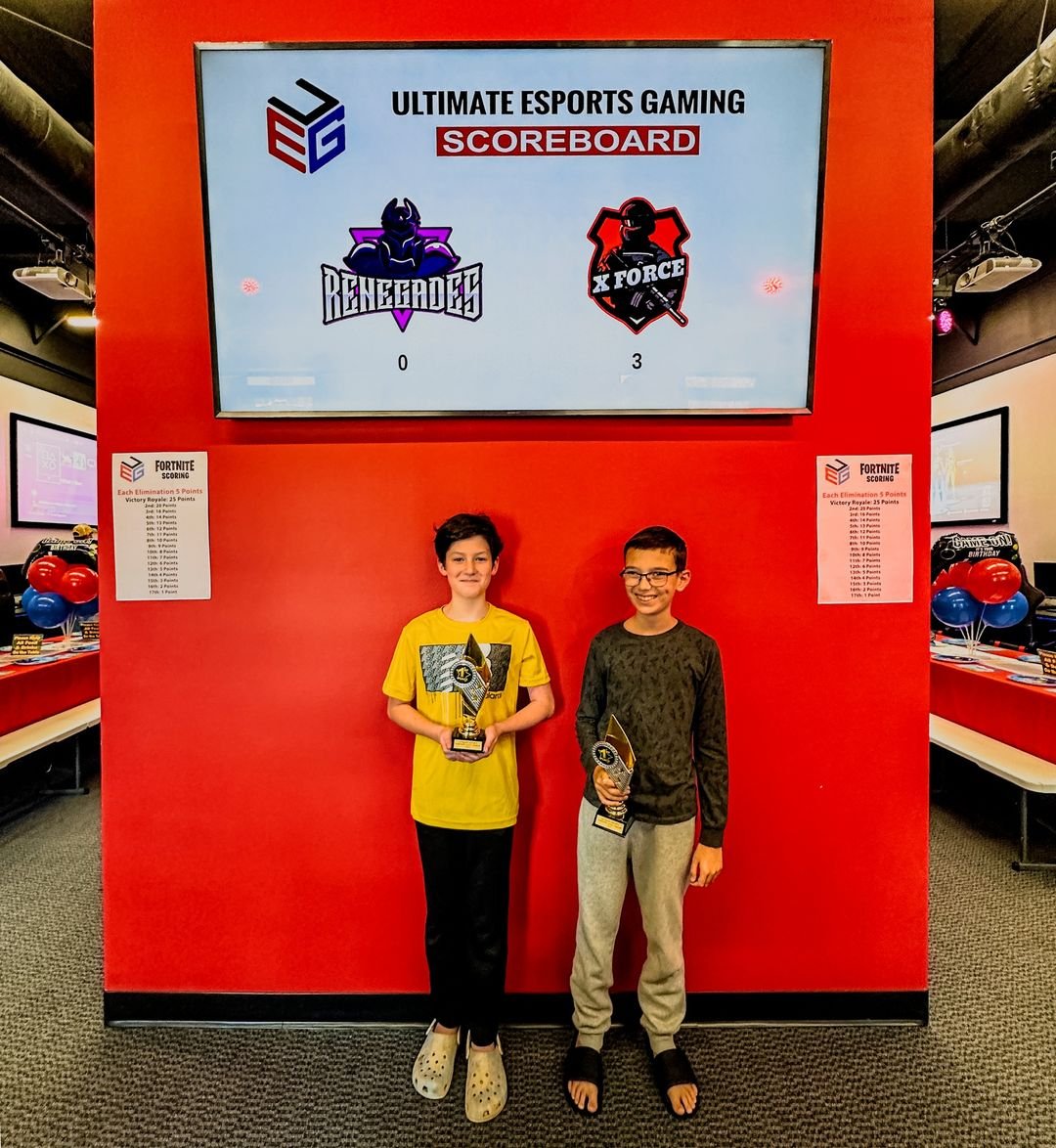 Ultimate_Esport's tweet photo. 🎉 Huge congrats to Avery and Aiden of Team XForce for clinching the Ultimate Esports Gaming All-Star Championship! 🏆🕹️ Your skill and teamwork are unmatched. #EsportsChamps #TeamXForce 🎮 https://t.co/3hEmQJmswq