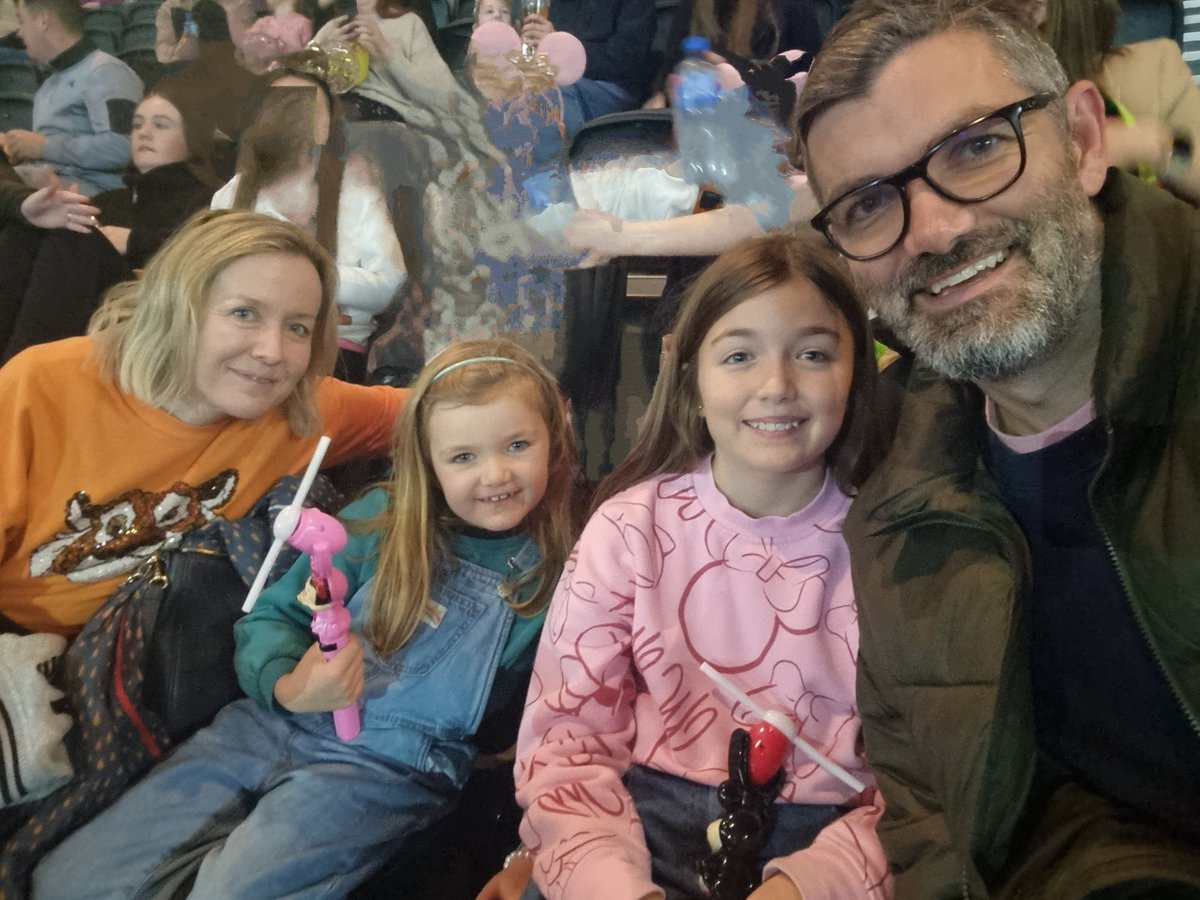 tbennett29's tweet photo. #DisneyOnIce https://t.co/YSbQVvqQzi
