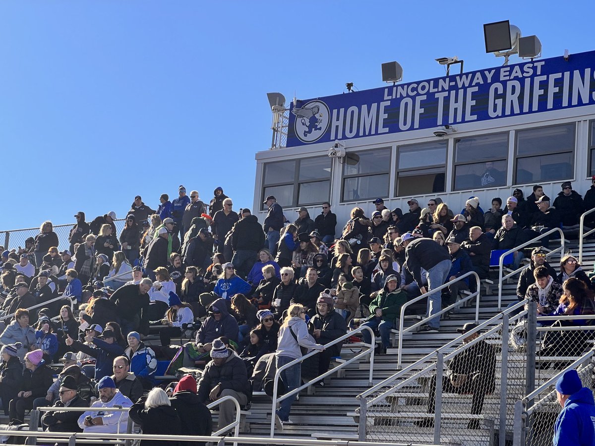 Welcome to ⁦<a href="/LWEastFootball/">Lincoln-Way East Football</a>⁩