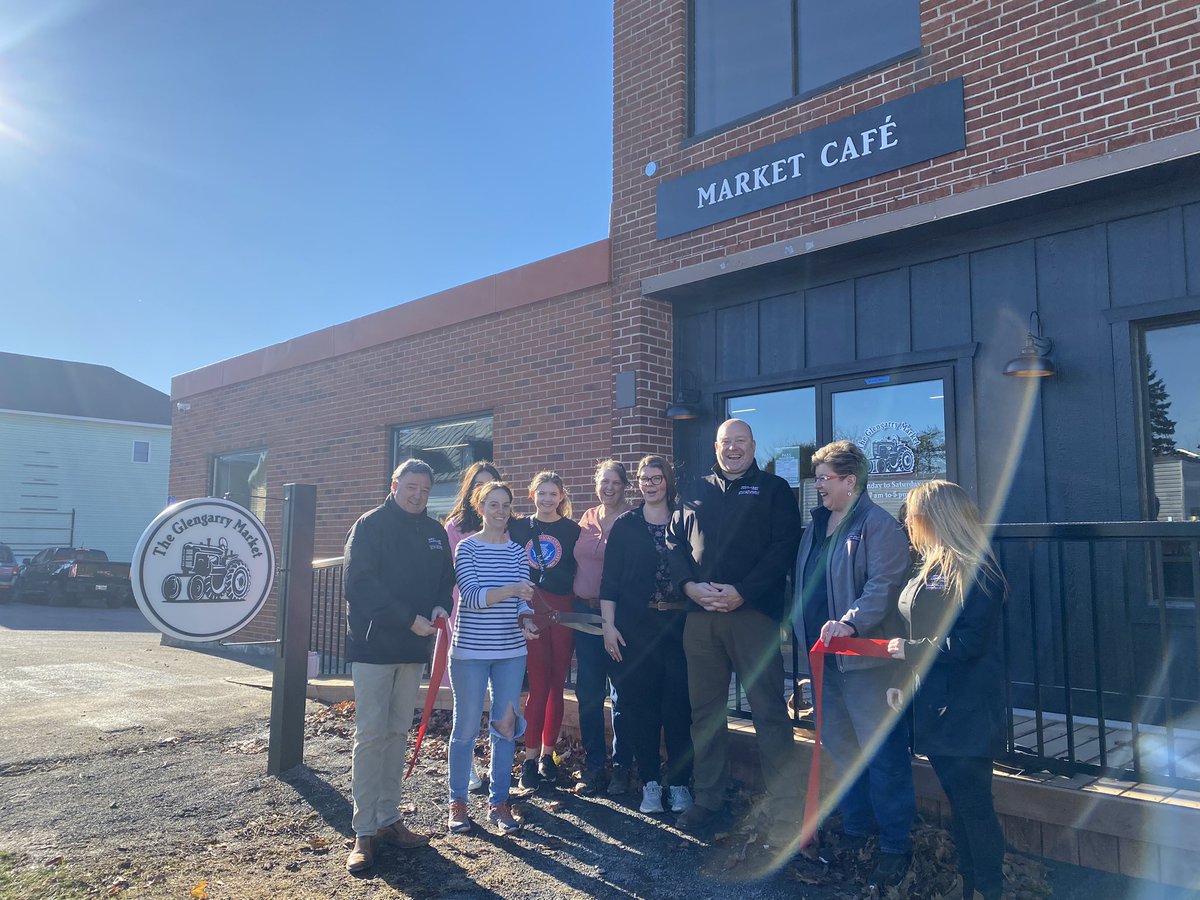 📣Congratulations to The Glengarry Market on opening their new location this morning! 

We celebrated their big move with a ribbon cutting 👏

#ngcomefindus #gnveneznoustrouver #smallbusiness #supportlocal