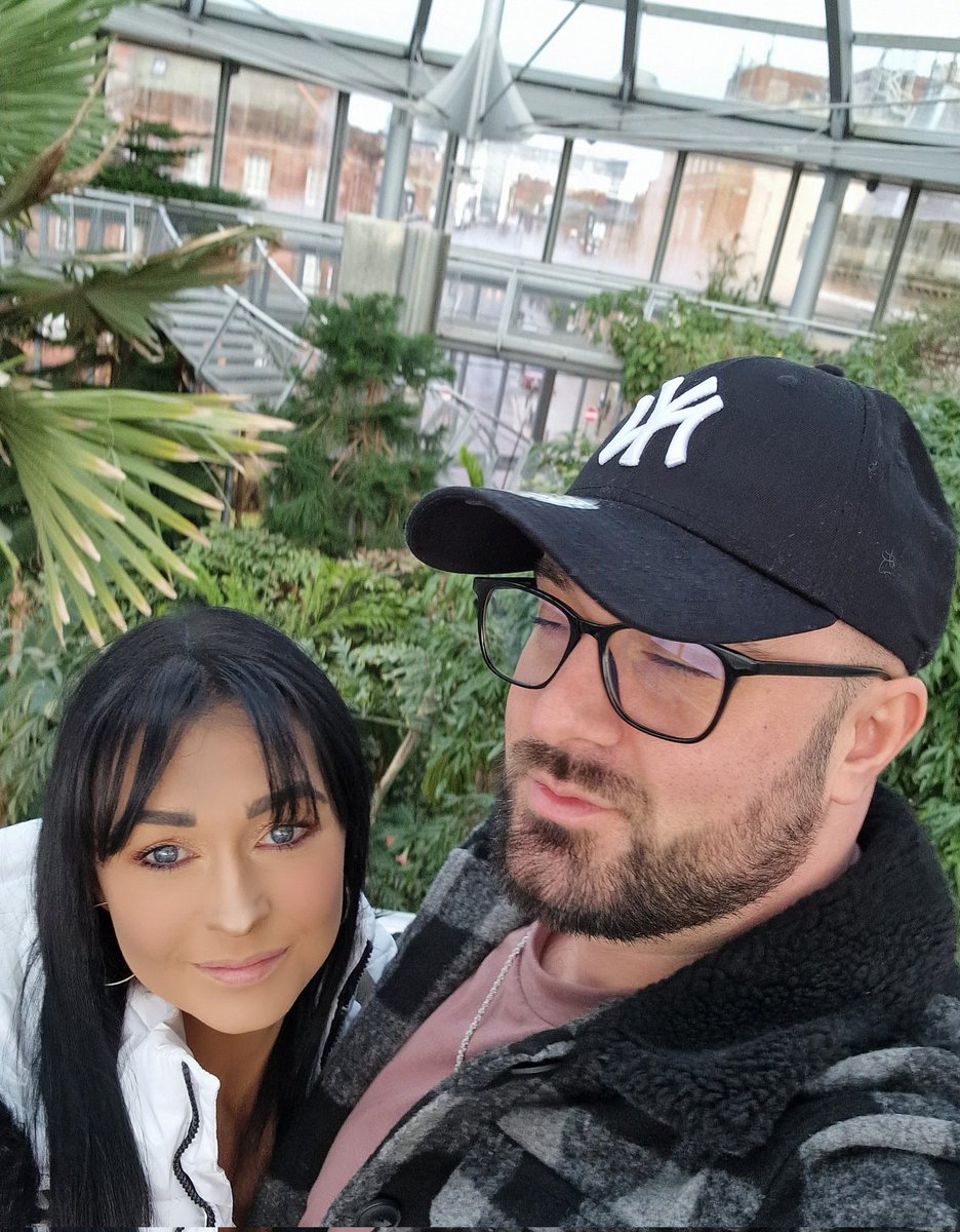 LEGITBRADD's tweet photo. So today I went to a museum. Went out for lunch, edit a video, posted a YT video, sent one to the editor, made some new GFX for stream...what an absolute W of a day!
#ballance 💙 https://t.co/4sjRYjEGzO