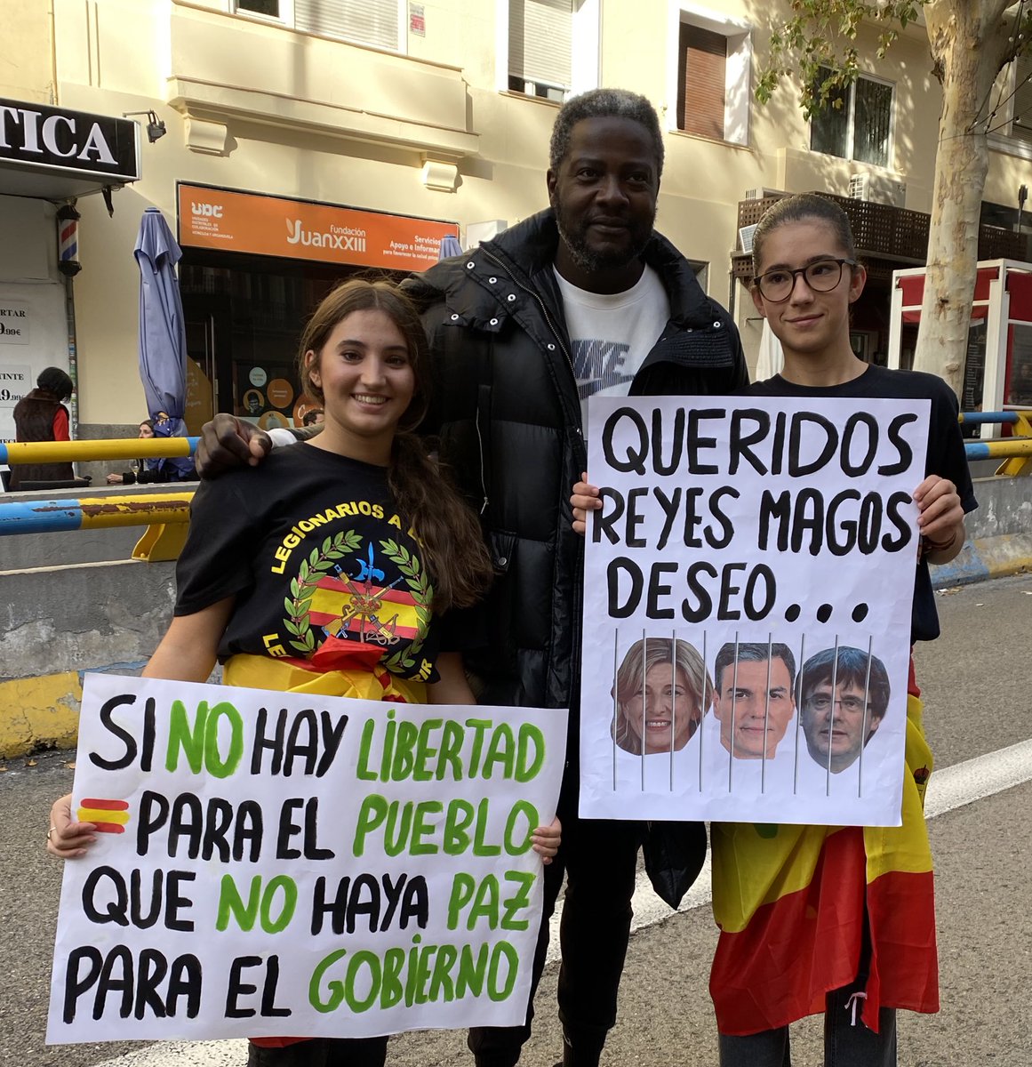 El Rey Baltasar tomando notas