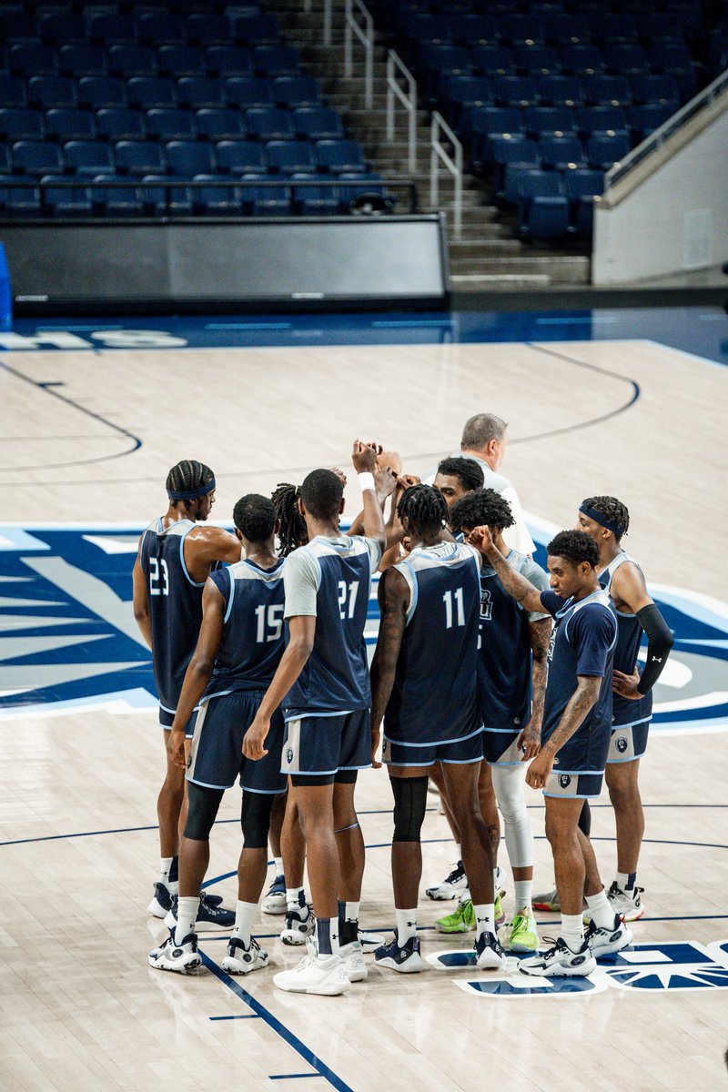 ODU_MBB's tweet photo. focused on us. 

#ReignOn https://t.co/dMPPzFphxL