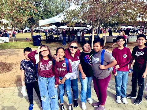 GCarrabineBryan's tweet photo. Thank you to the 12th Man Foundation for treating our  @BryanISD Jones Elementary students to the TAMU football  game! #FutureAggies #whoop #GigEm 🏈#WeAreBryanISD @12thMan @TamuFootball https://t.co/hrKrMsvY4Q