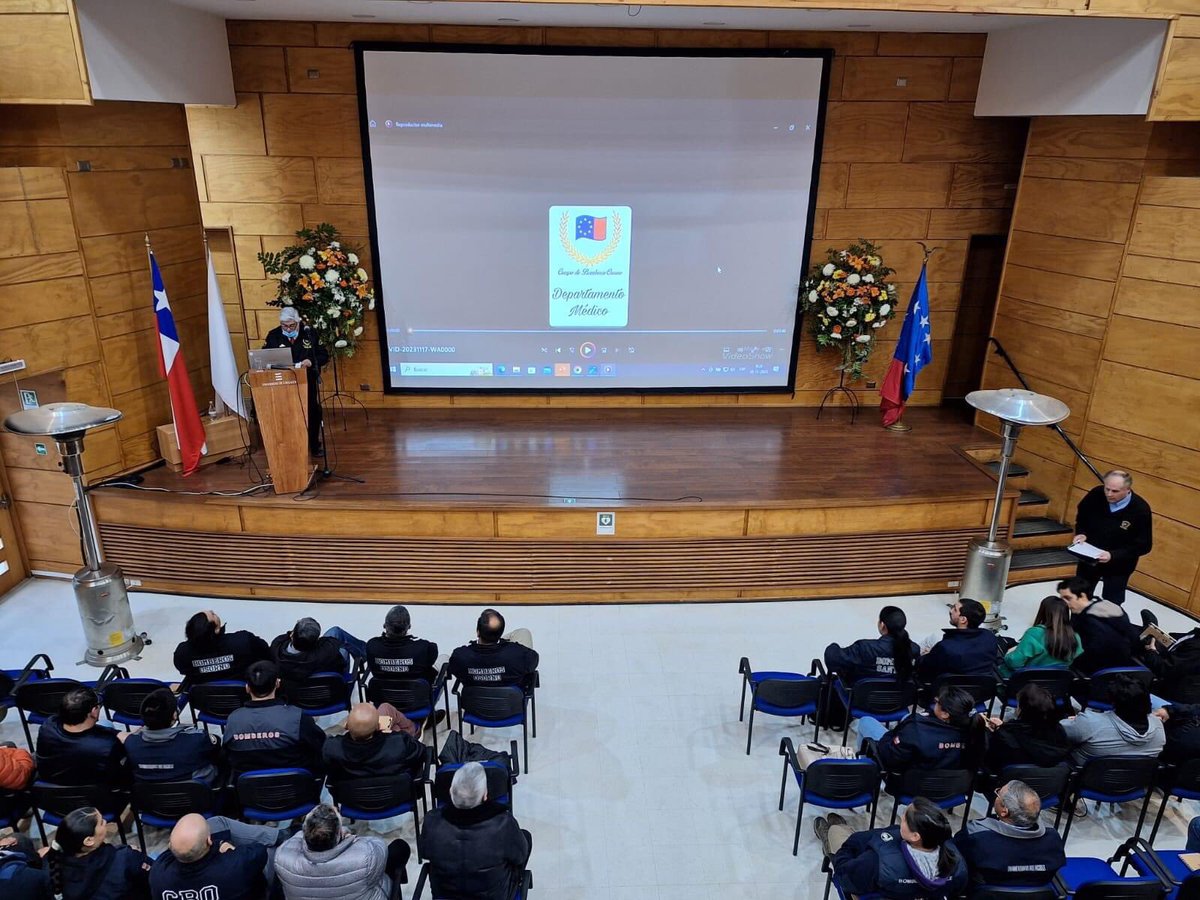 4ta_bomberos's tweet photo. Hoy  nuestro Cuerpo de Bomberos realizó el 2°seminario de Habilidades de Prevención cardiovascular, salud física y mental, en el cuál participaron voluntarios de todas las compañías. https://t.co/Y5keI462W1