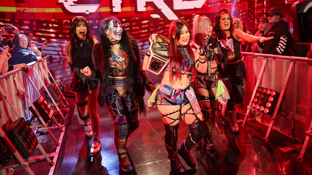 IyoSkySourceCOM's tweet photo. #Smackdown Digitals: https://t.co/IpaZAyMVlH
#IyoSky #GeniusOfTheSky #DamageCTRL #WWE 

(@Iyo_SkyWWE) https://t.co/e00kLdIe8C