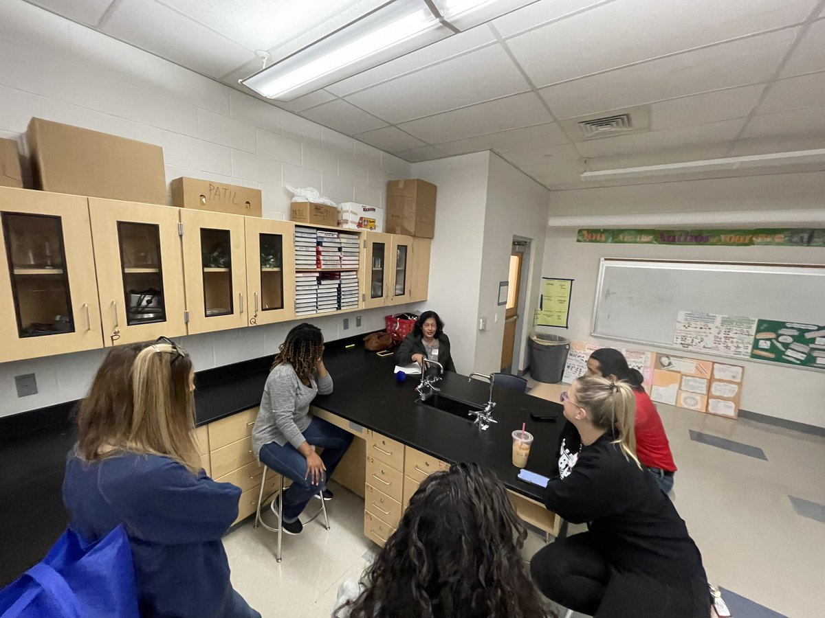 I had the great pleasure of leading several @EdcampNJ sessions this morning. This session was how to effectively lead restorative circles. This #EdCampNJ session was 🔥! Just the beginning! Wait and see! #WhyGOMO