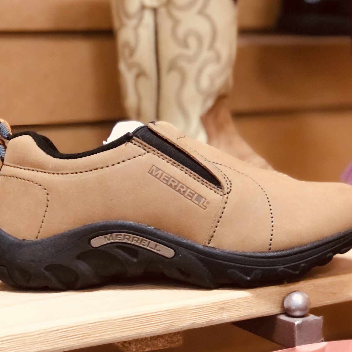 DejaVu_Consign's tweet photo. New Arrivals #neverpayretail #smartmommies @DejaKids https://t.co/QL4tpbIA61