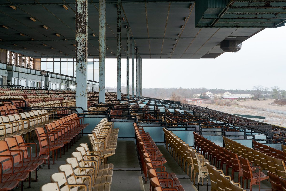 The Proper People tweet media